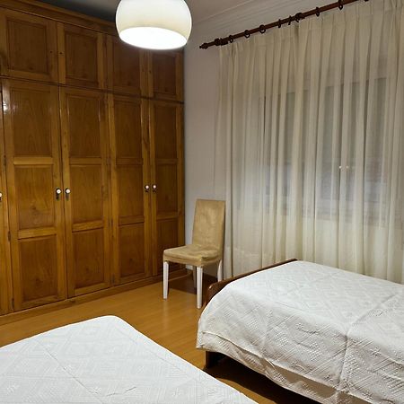 Alojamento Das Laranjeiras Фернао Феро Екстериор снимка